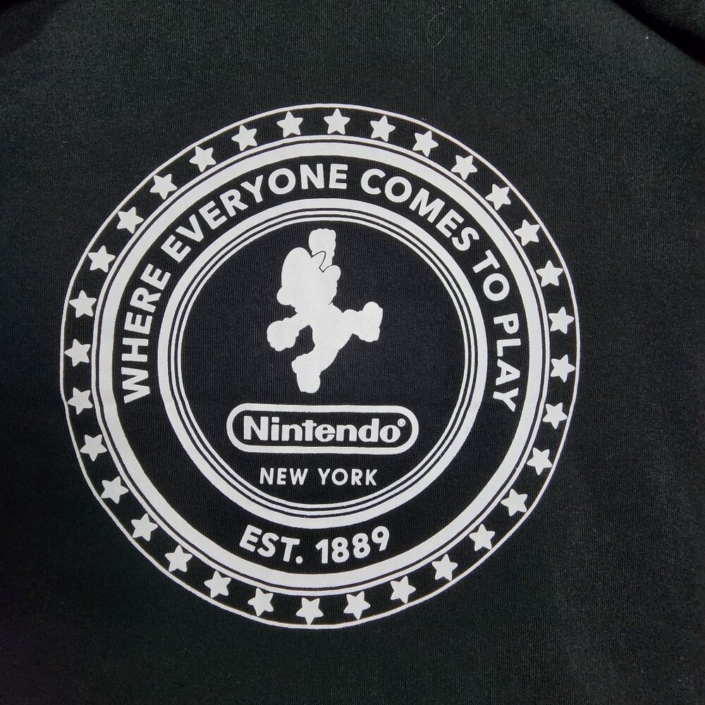 Nintendo New York 1889 Mario Coin OFFICIAL Hooded Sweatshirt Black, Medium - Picture 3 of 10